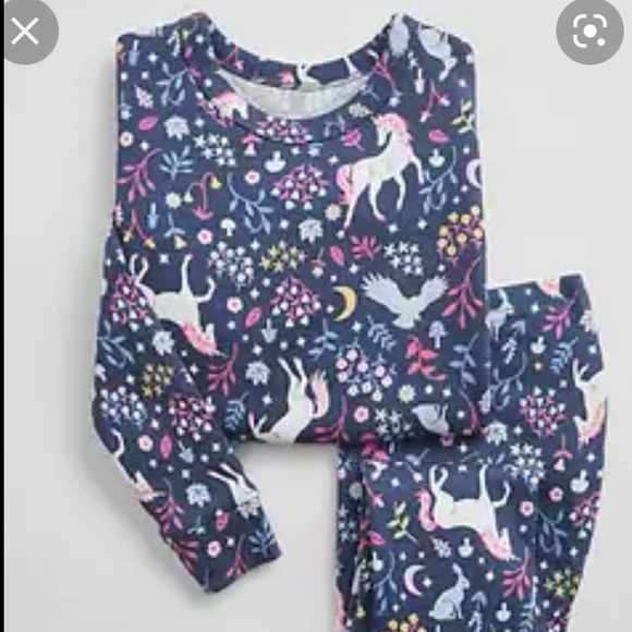 GAP Baby Girl Unicorn 🦄 Pajama Set - Picture 2 of 12